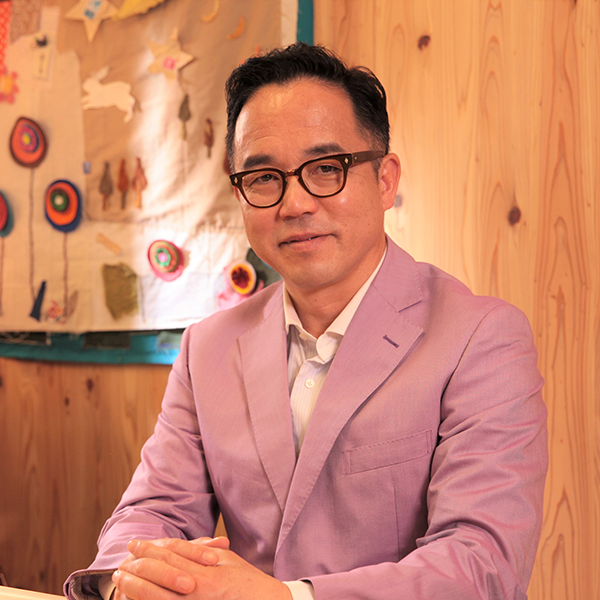 高濱 正伸 氏