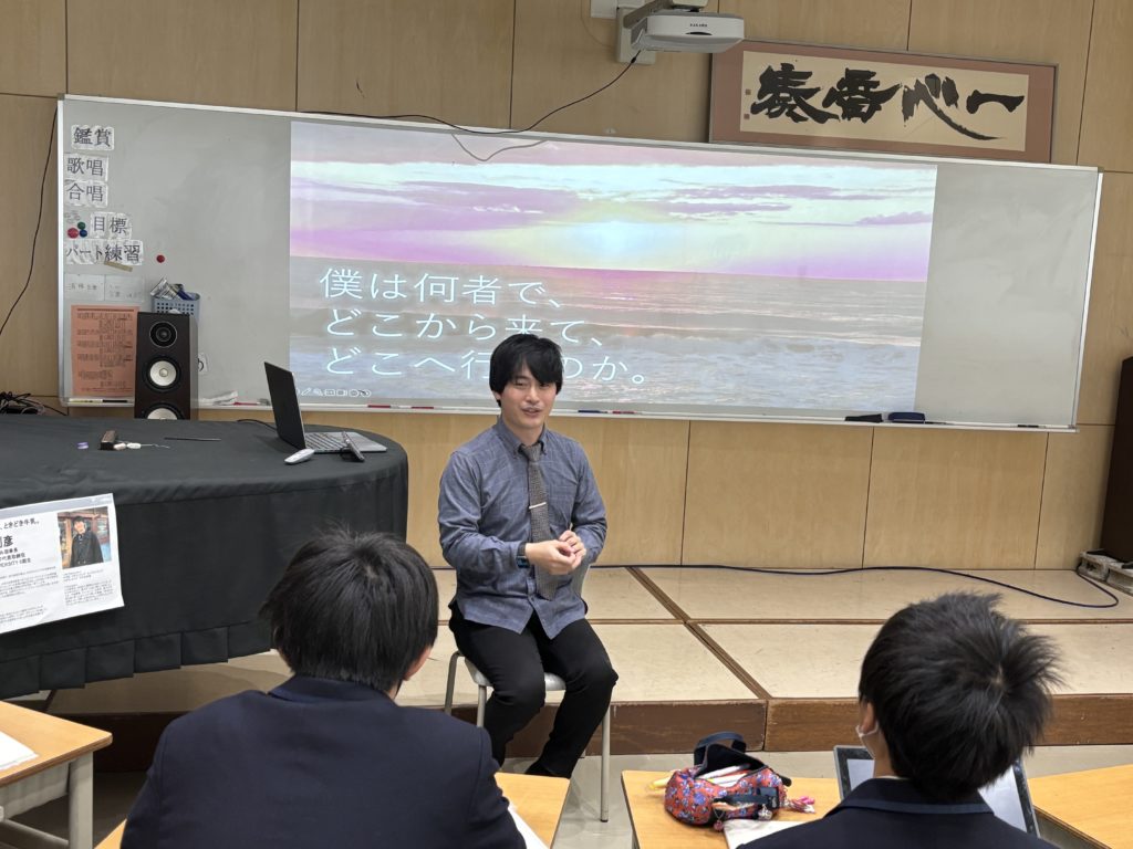 MAKERSゲストの人生講演の様子