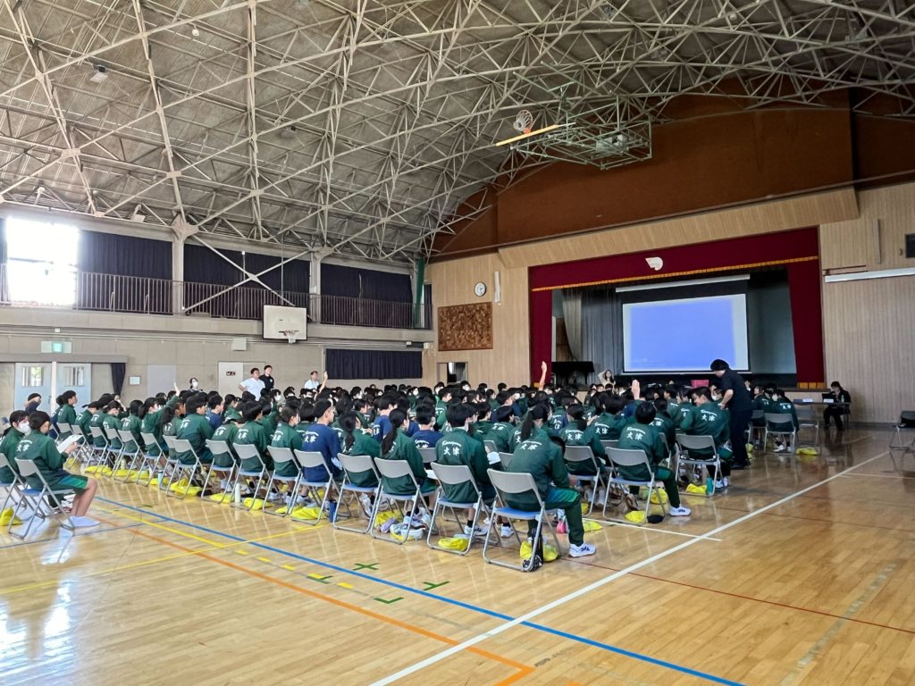 MAKERSゲストの人生講演の様子