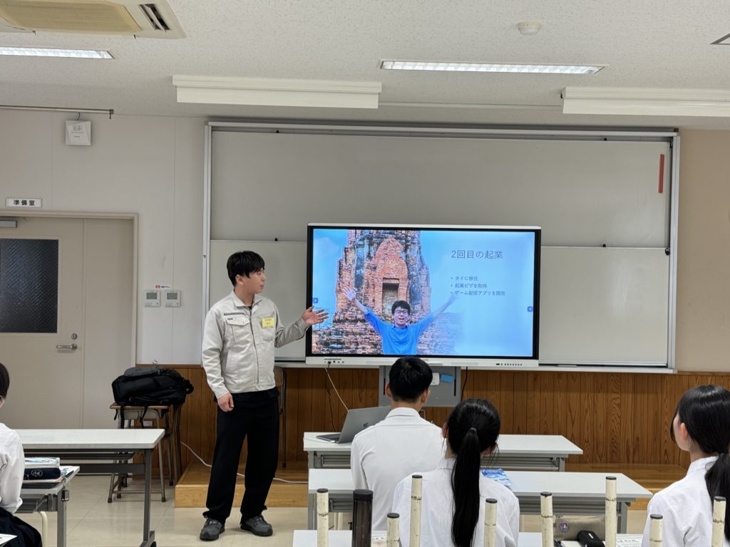 MAKERSゲストの人生講演の様子