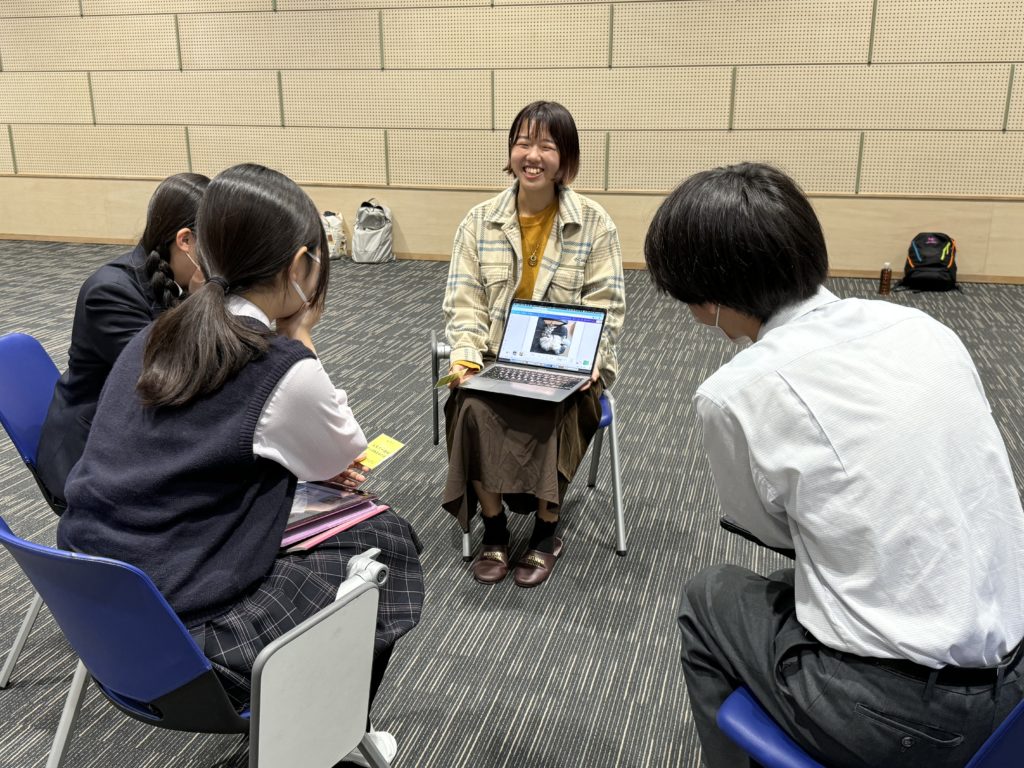 MAKERSゲストの人生講演の様子