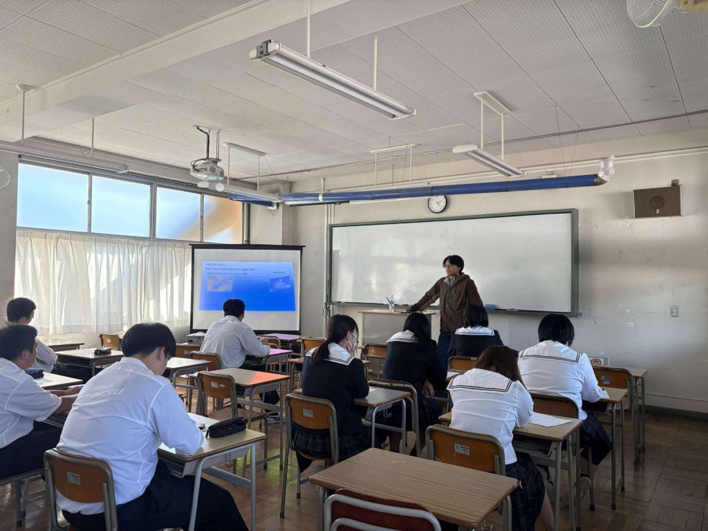 MAKERSゲストの人生講演の様子