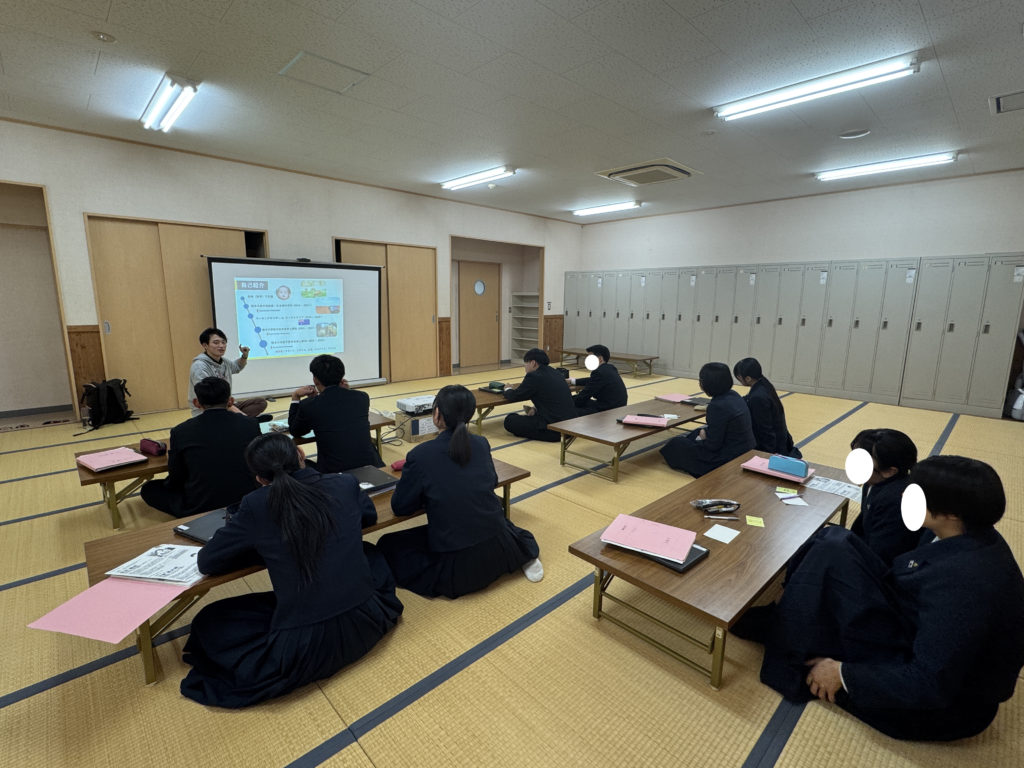 MAKERSゲストの人生講演の様子